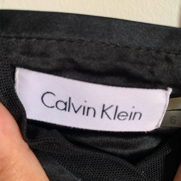 Elegant and chic Calvin Klein knee lenght evening dress size 6 - Picture 2 of 4